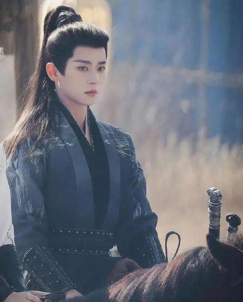 娱乐圈吃瓜爆料张小斐,娱乐圈幕后故事大揭秘